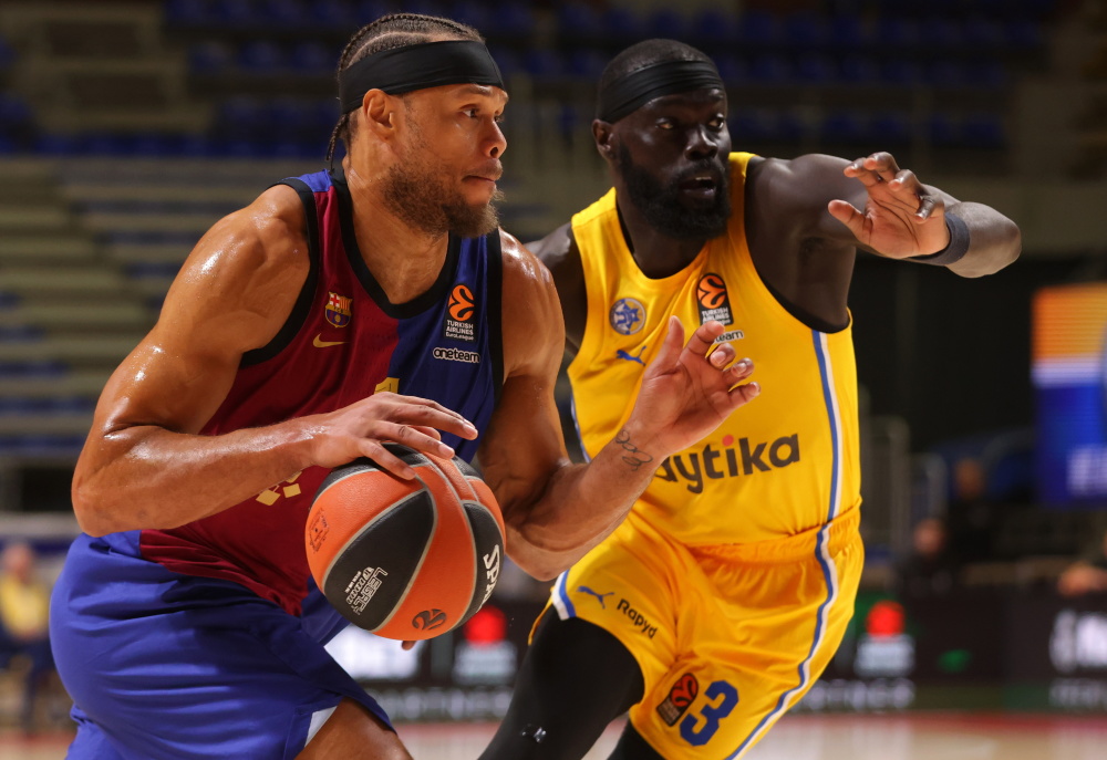 德天空：多特高层想和布兰特续约，但球员得接受降薪（德媒：多特高层欲与布兰特续约，前提是球员接受降薪）