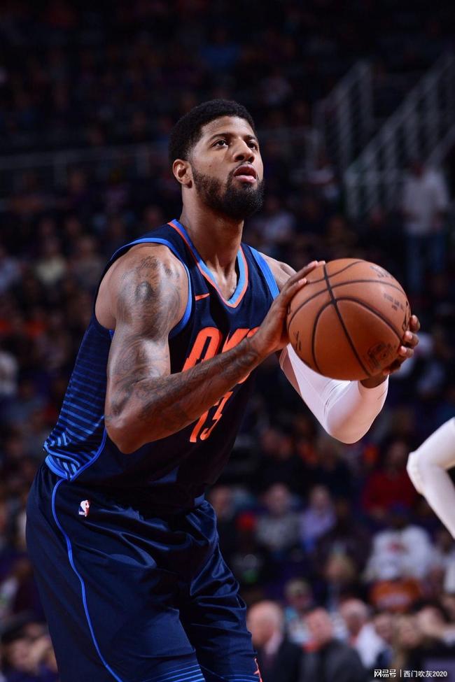 里维拉：10号位球员已经消失；莱奥非常出色应该让他安静踢球（里维拉：传统10号已成历史；莱奥天赋异禀，应让他安静踢球）