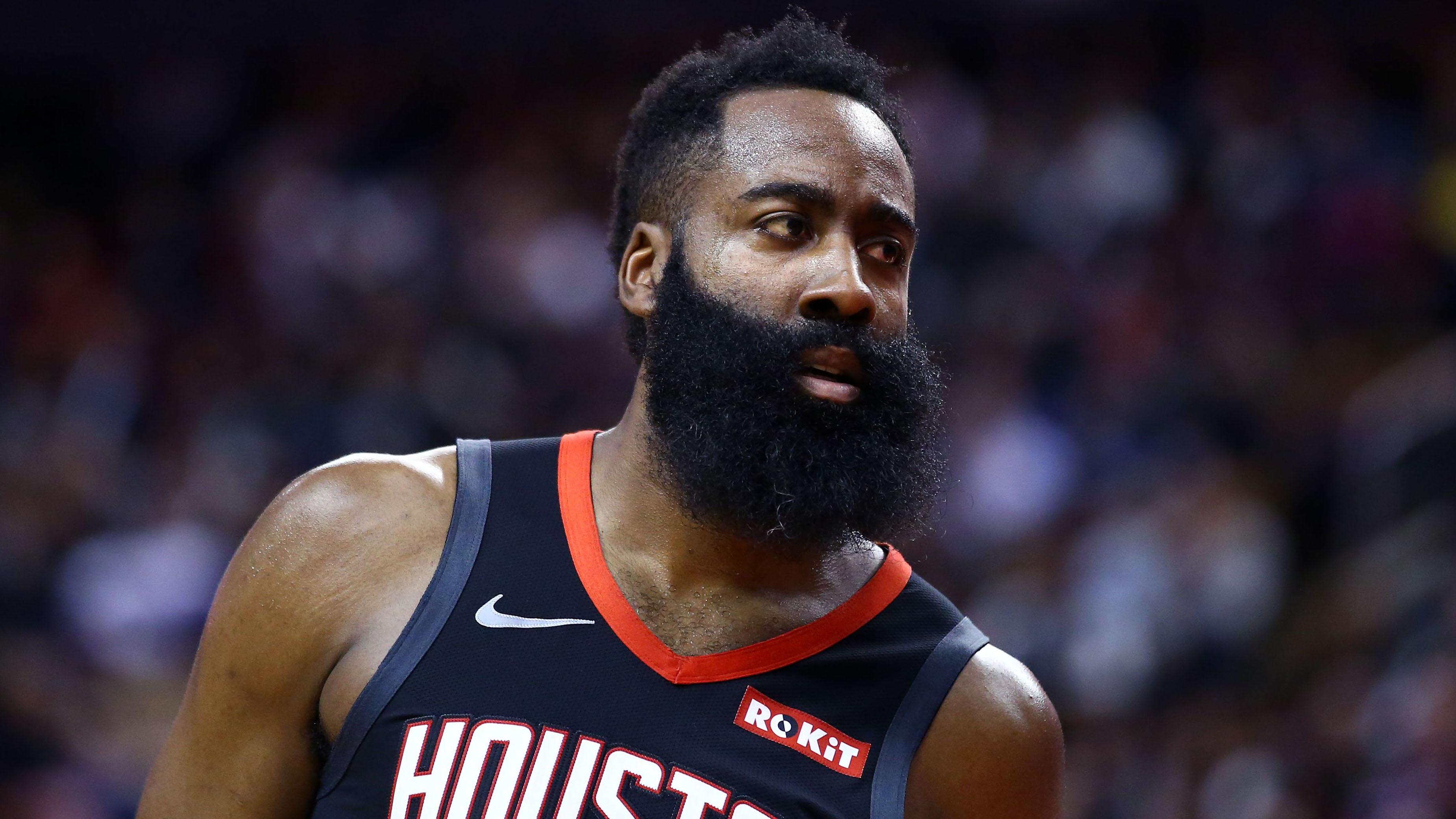 苏牙谈最喜欢的五球：踢诺维奇凌空斩，对马略卡脚后跟得分（苏亚雷斯回顾生涯五大进球：对诺维奇凌空抽射，对马略卡脚后跟破门）