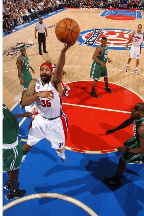 阿拉维斯vs塞尔塔：德尼斯-苏亚雷斯、阿莱尼亚首发，马科斯-阿隆索、阿斯帕斯出战（阿拉维斯对阵塞尔塔：德尼斯-苏亚雷斯、阿莱尼亚先发，马科斯-阿隆索、阿斯帕斯登场）