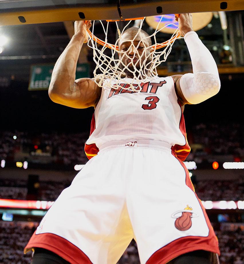 尤文vs帕福斯：伊尔迪兹搭档戴维，洛卡特利、坎比亚索出战（尤文对阵帕福斯：伊尔迪兹联手戴维，洛卡特利与坎比亚索登场）