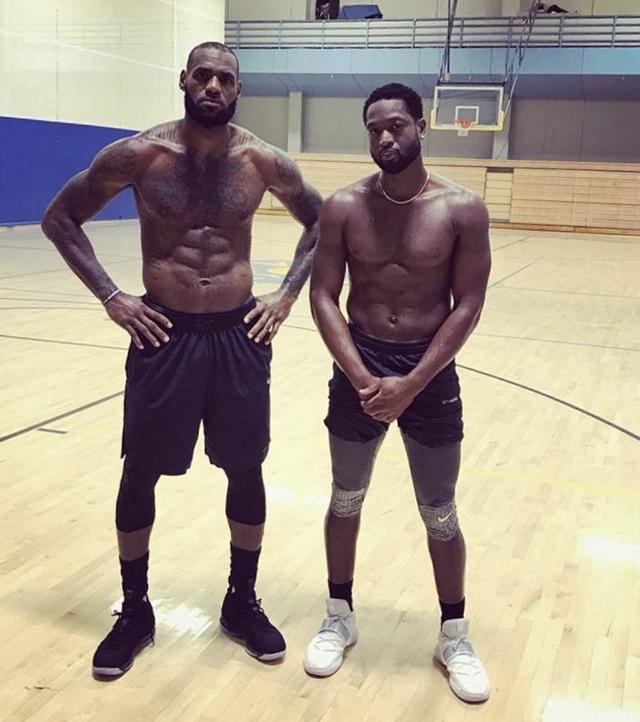 最近更具侵略性？奥萨尔：这样对手就得来防我 队友压力就减轻了（奥萨尔谈近况：主动进攻吸引防守，队友负担随之减轻）